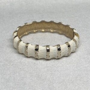 Elegant White and Gold Women's Bracelet